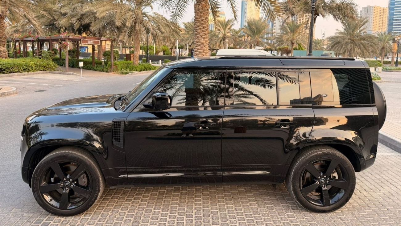 لاند روفر ديفندر diesel 3.0 liter ,right hand ,automatic