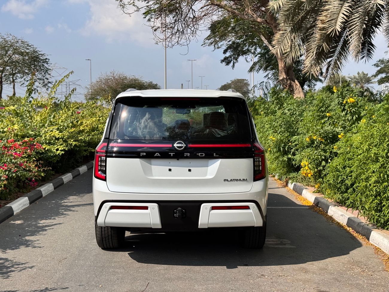 Nissan Patrol 2025 Platinum 3.5l Twin Turbo Brand New 0Km