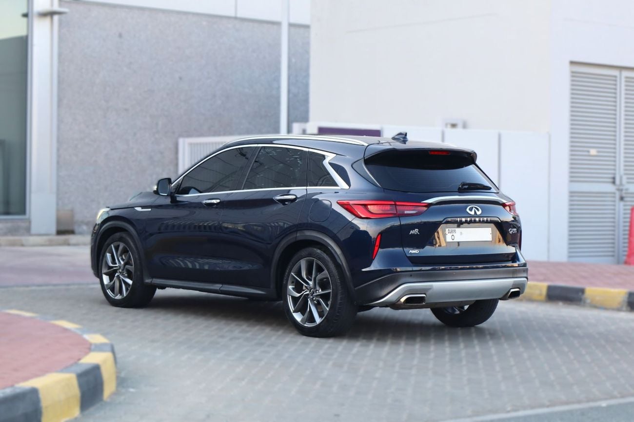 Infiniti QX50 Luxury 2.0L RWD