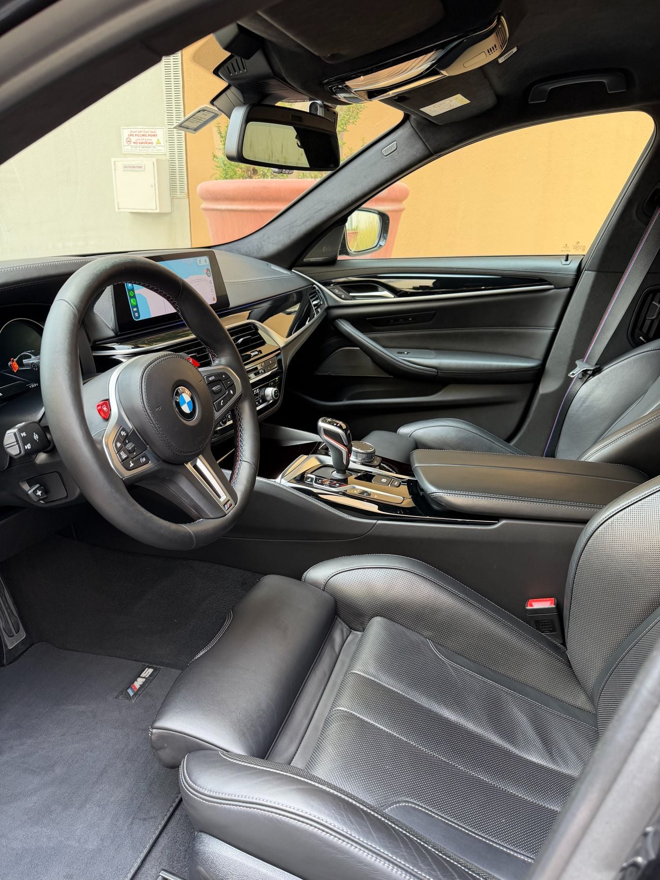 BMW M5 COMPETITION PACK
