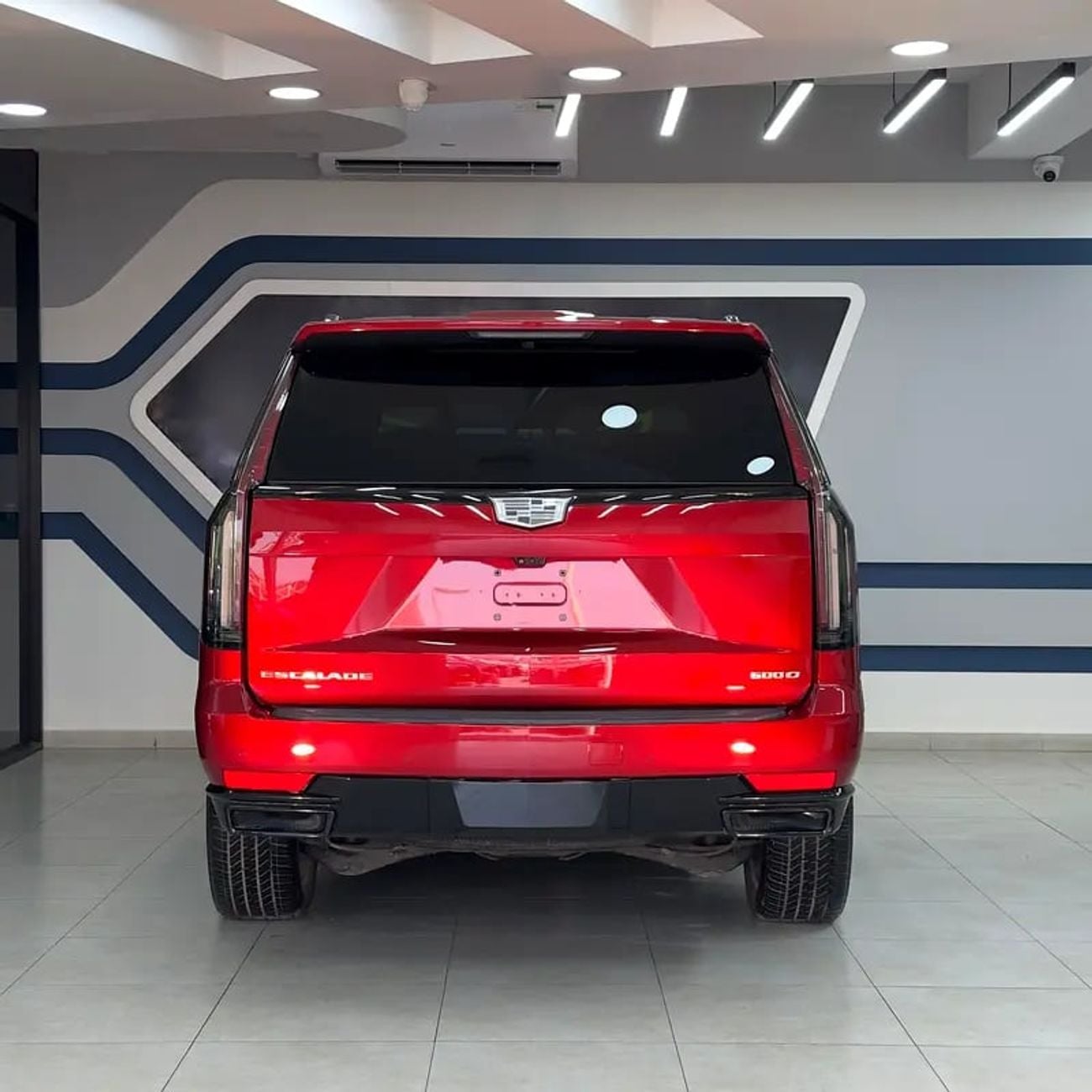 كاديلاك إسكالاد Sport 6.2L 4WD Diesel Sport