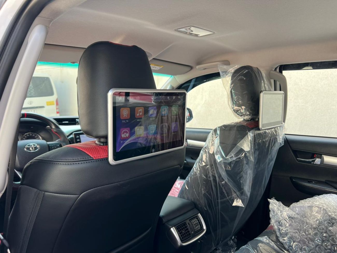 Toyota Hilux TOYOTA HILUX 2.4L DIESEL GR-SPORTS 4X4 FULL OPTION MY 2026