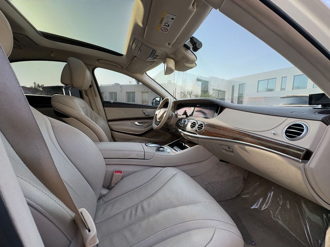 Mercedes-Benz S 400 Std 3.5L AED 2,720 P.M | 0% DOWN PAYMENT | MERCEDES-BENZ S400 HYBRID | 3.5L V6 | 2016