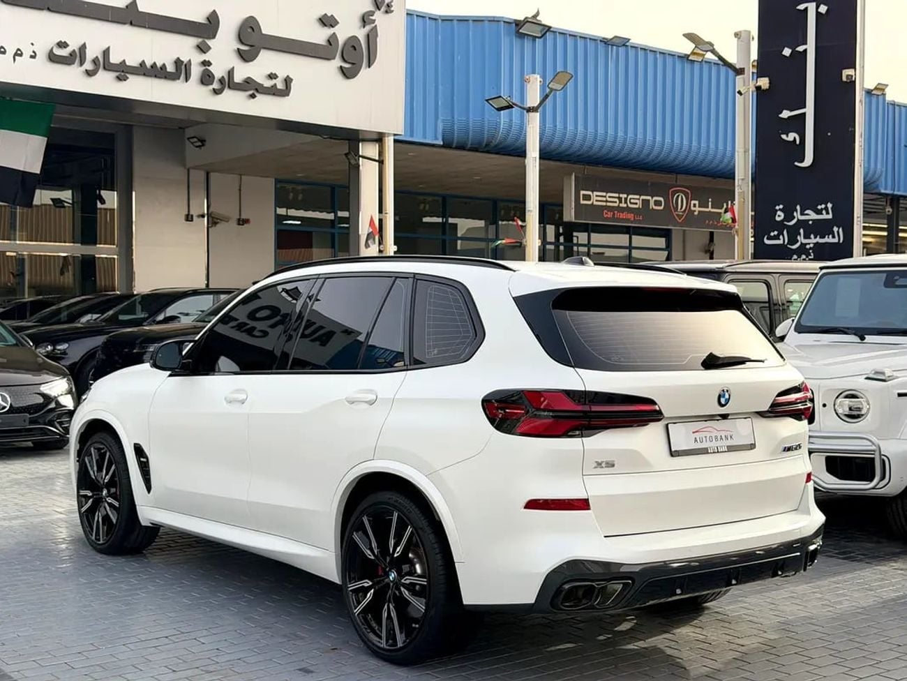 بي أم دبليو X5 M60i LUXURY