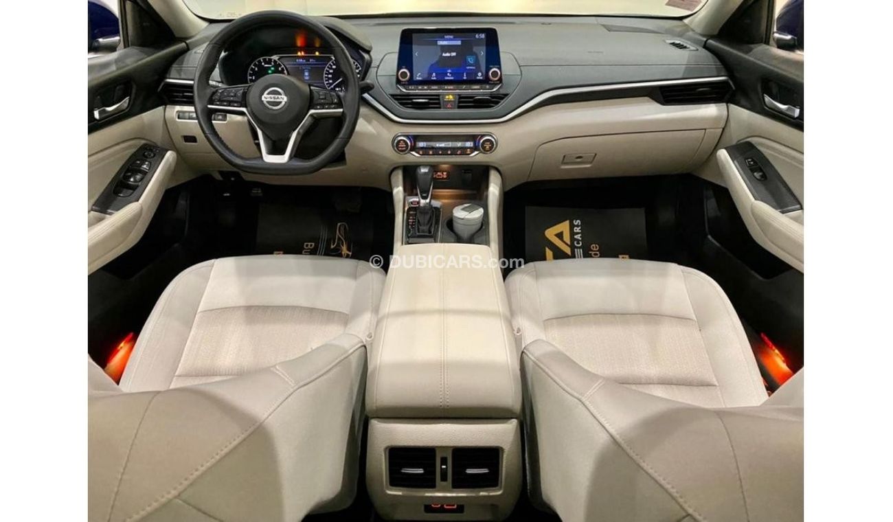 نيسان ألتيما 2019 Nissan Altima SV, Nissan Warranty, Low KMs, GCC