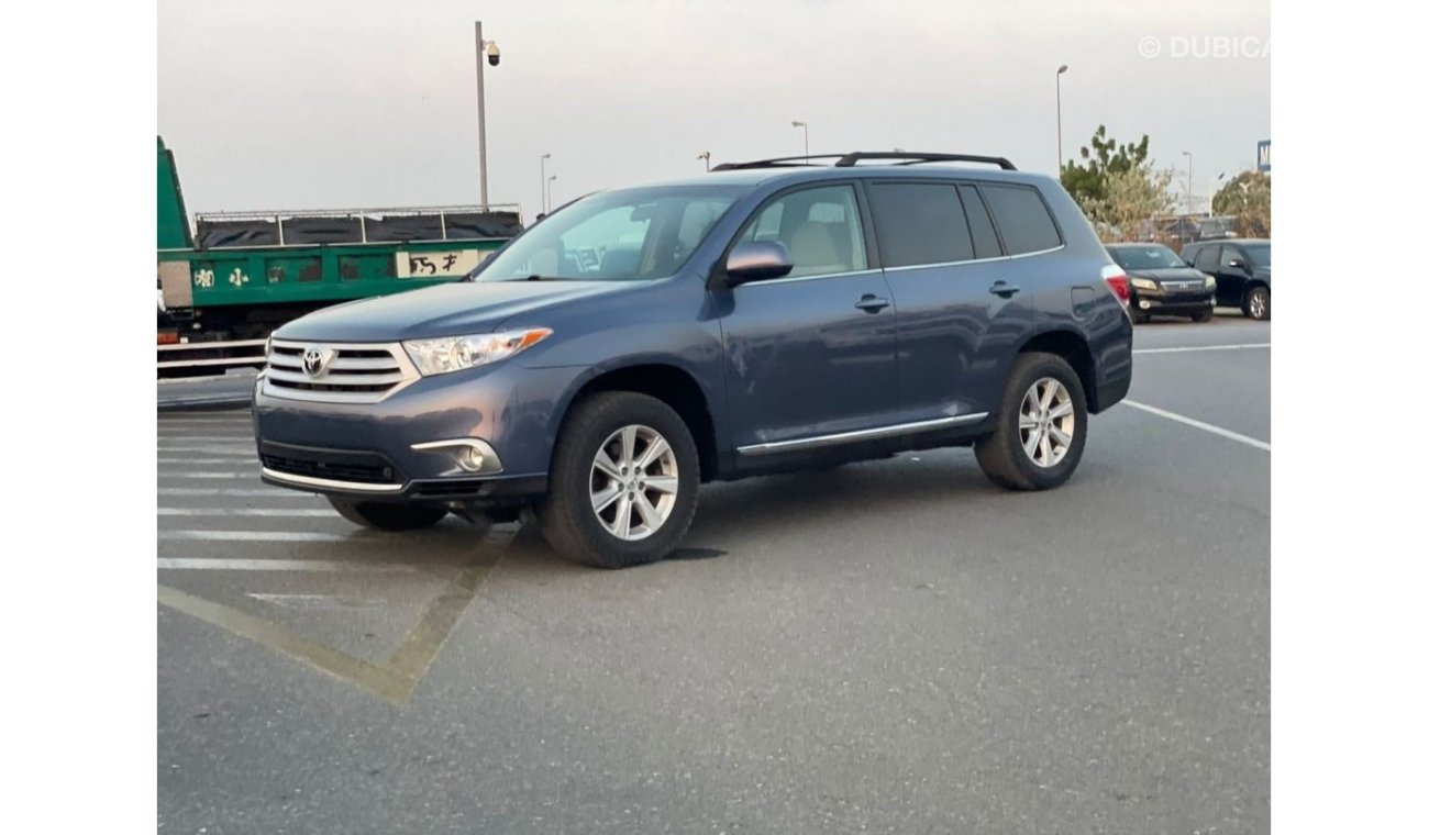 تويوتا هايلاندر 2013 Toyota Highlander 4x4 - 3.5L V6 - 7 Seater -