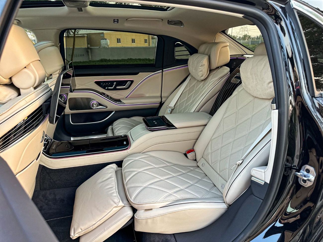 مرسيدس مايباخ S580 مايباخ NEW MERCEDES-MAYBACH S580 WITH WARRANTY 2 YEARS