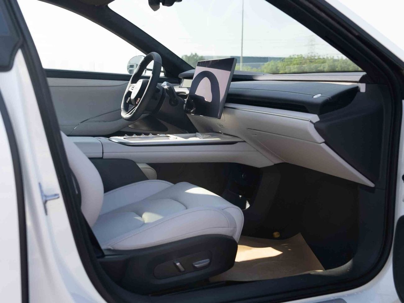 Xiaomi SU7 2025 Xiaomi SU7 Max 21" Sport Wheels - White inside Grey | Export Price