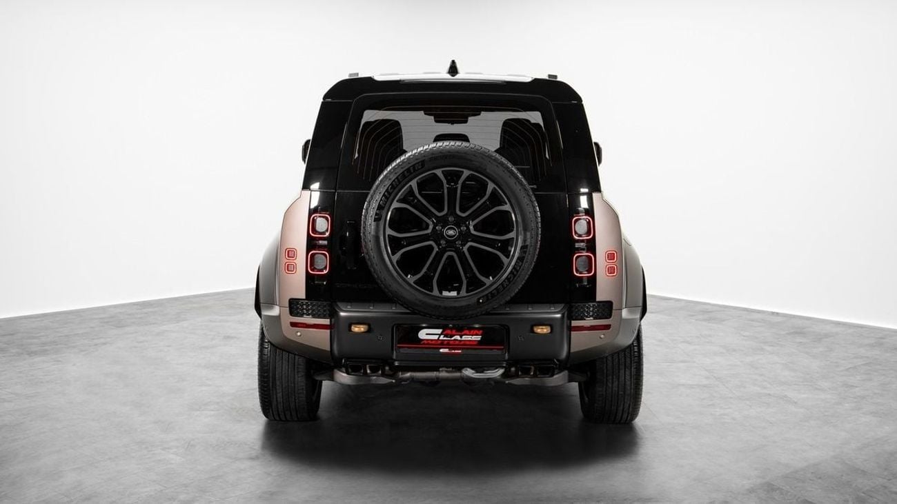 لاند روفر ديفندر OCTA - 2025 - Euro Specs - Under Warranty