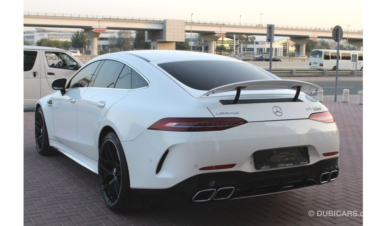 مرسيدس بنز AMG GT 63 4MATIC+