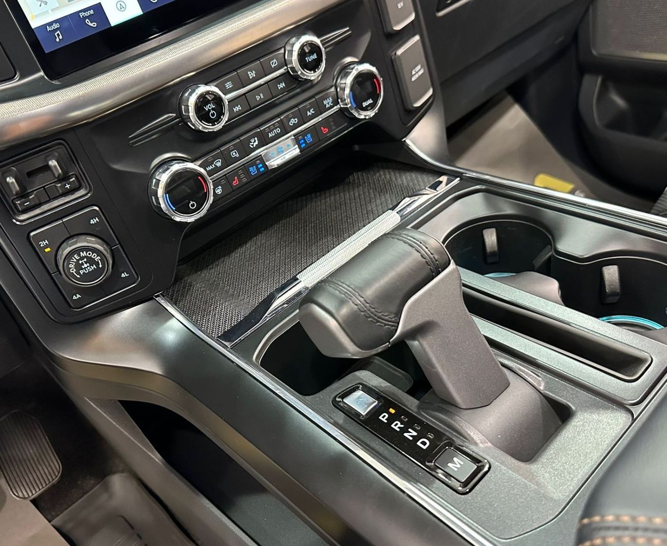 Ford F 150 2021 Ford F150 Raptor, Dec 2026 Ford Warranty, Dec 2024 Ford Service Pack, Full Options, Low kms, GC