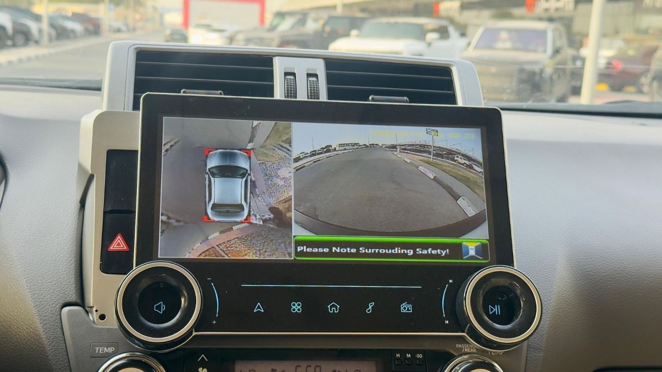 تويوتا برادو GOOD CONDITION | PETROL | 2.7L | LEFT-HAND-DRIVE | AUTOMATIC TRANSMISSION | 360 VIEW CAMERA