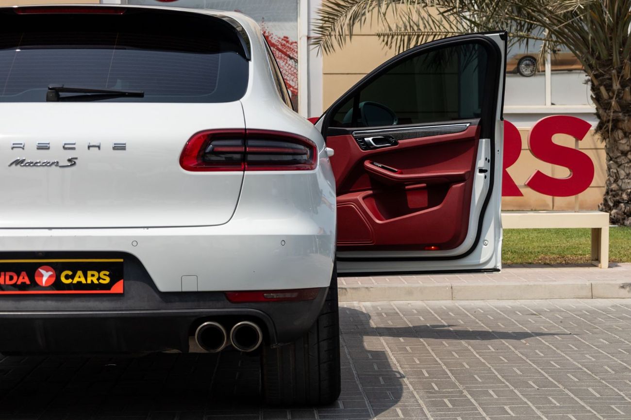 Porsche Macan S 3.0L (340 HP)