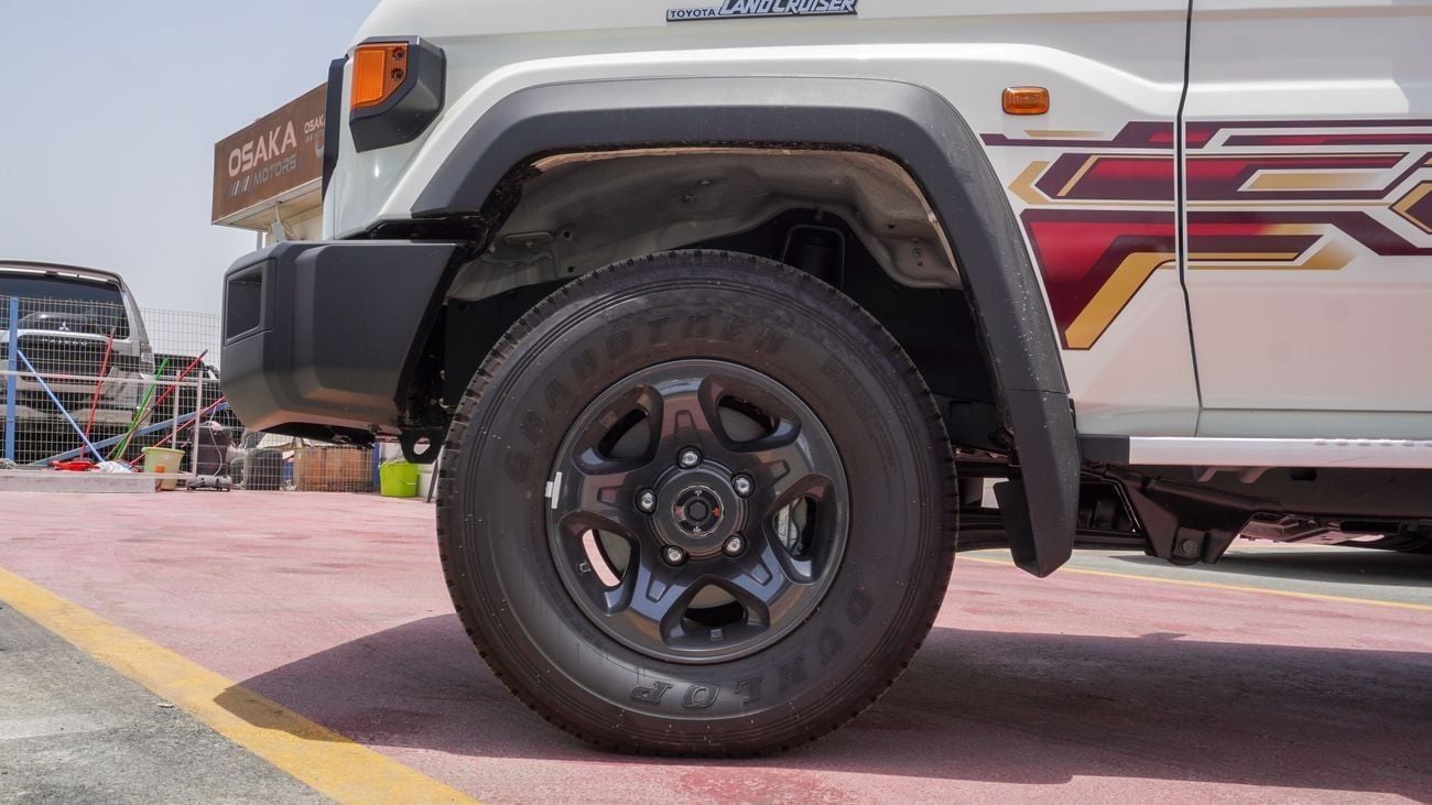 Toyota Land Cruiser Pick Up LX 4.0 L V6