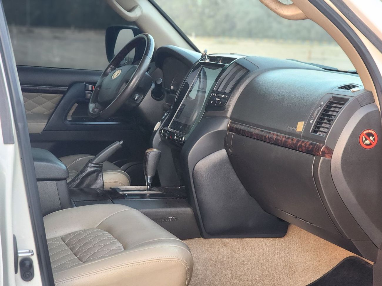 Toyota Land Cruiser GX.R V8