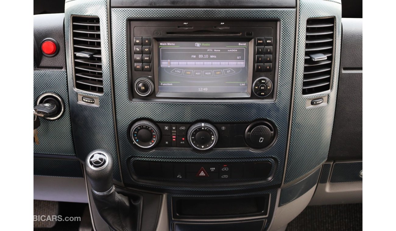 Mercedes-Benz Sprinter 2015 | MERCEDES BENZ SPRINTER | 21-SEATER - PETROL - 6 CYL | GCC SPECS | EXCELLENT CONDITION