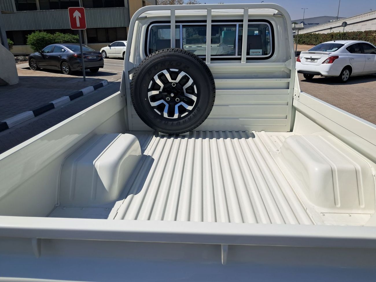 Toyota Land Cruiser Pick Up LC 79 LX-  Z1 A/T