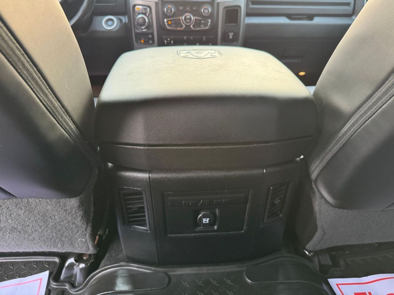 RAM 1500 2021 DODGE RAM 1500 - RABLE 4X4 | UAE PASS