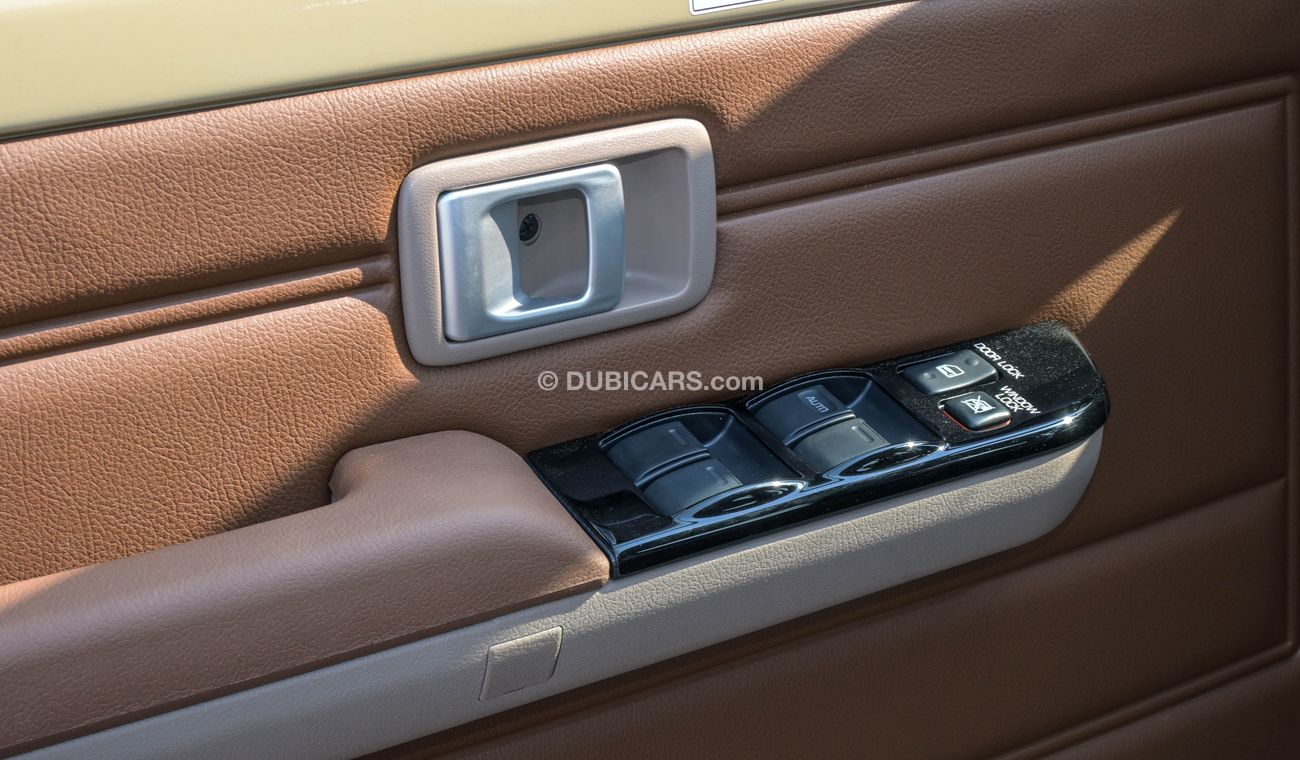 Toyota Land Cruiser 70 LC76 4.0L YM 2024 Full option