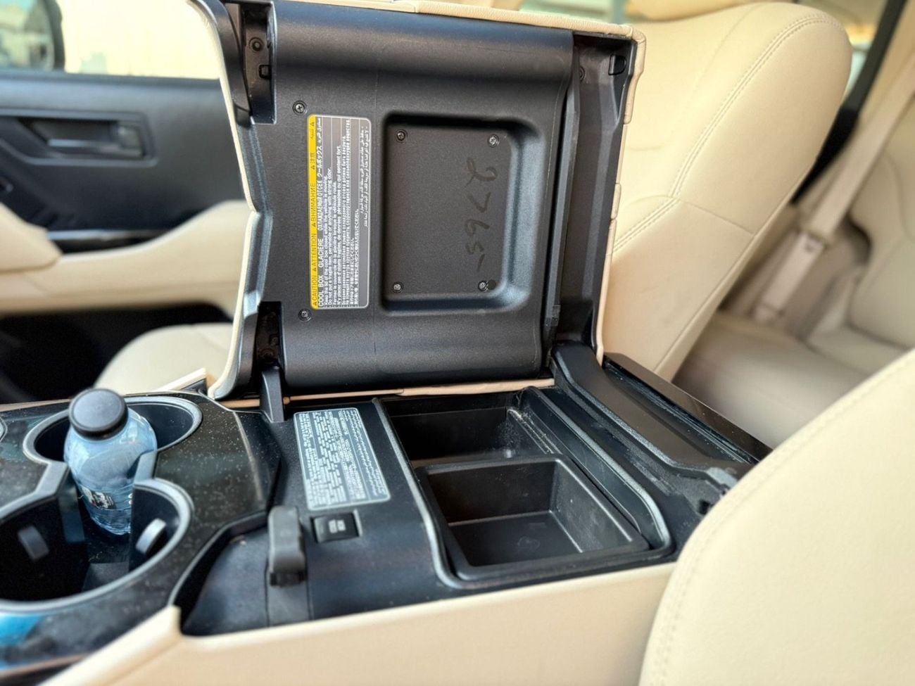 تويوتا لاند كروزر GXR2 3.3L