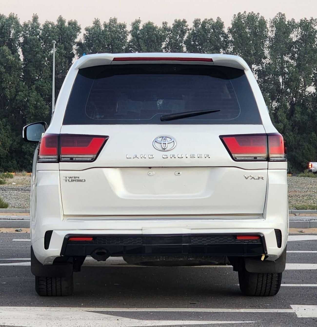 Toyota Land Cruiser VX.R V8 upgrade 2024