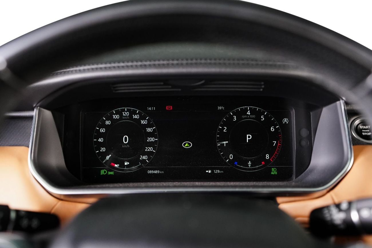 Land Rover Range Rover Sport HSE DYNAMIC GCC-Land Rover FSH-low mileage-Two Tone Interior-Just Been serviced