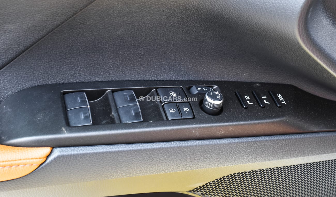 Toyota Camry Lumiere  2.5L Hybrid