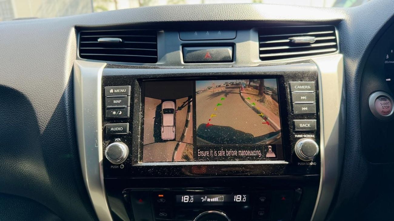 نيسان نافارا 