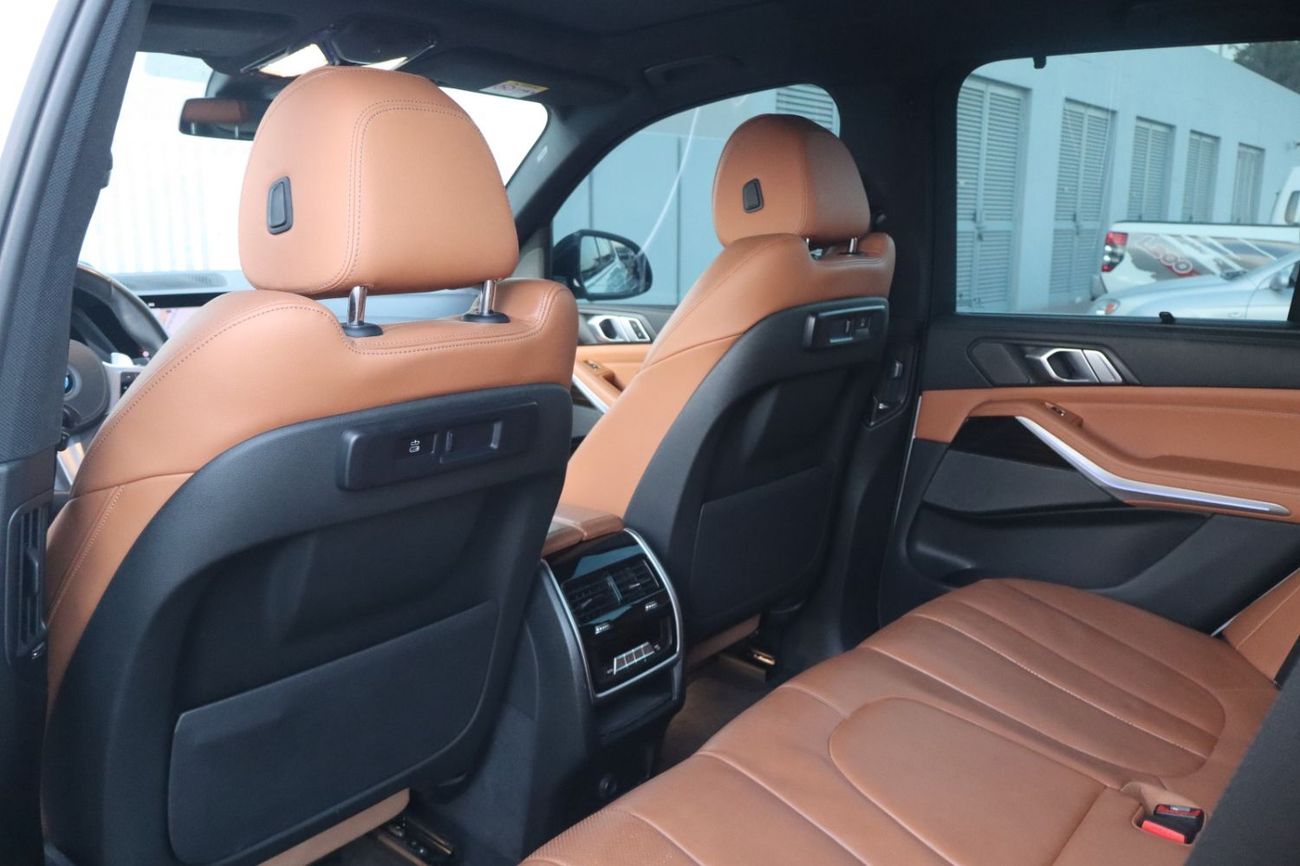 بي أم دبليو X5 40i X 3.0L