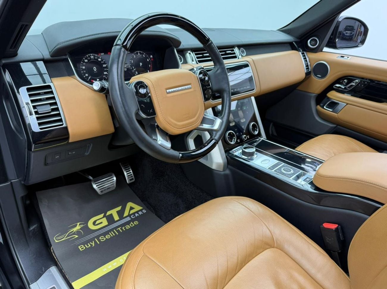 لاند روفر رينج روفر Vogue 5.0L 2019 Range Rover Vogue Supercharged, Warranty, Full LR Service History, Excellent Conditi