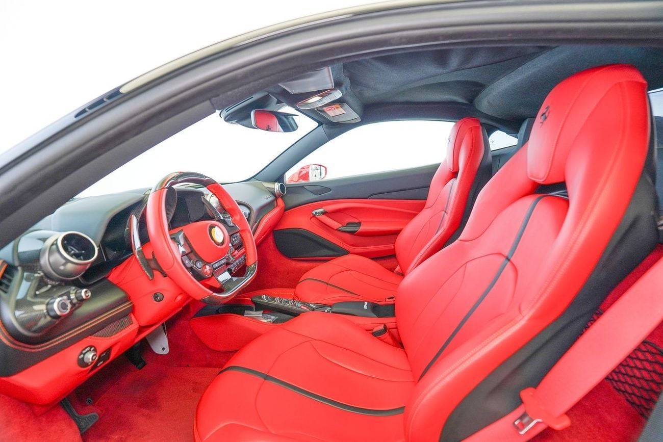 فيراري F8 تريبوتو STD 3.9T V8