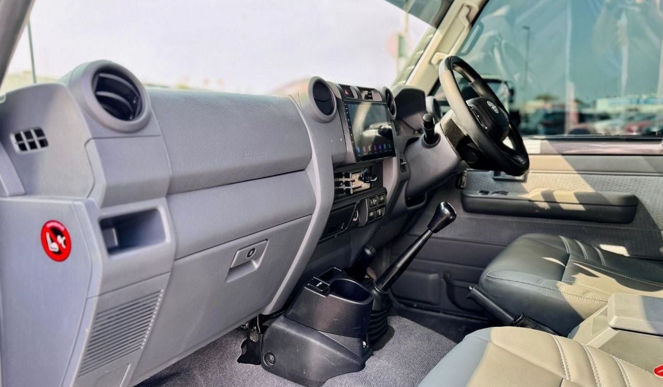 Toyota Land Cruiser Pick Up AFTER MARKET SINGLE CABIN PICKUP | RHD | 2017 | 4.5L DIESEL ENGINE  | (MT) | AIR SNORKEL