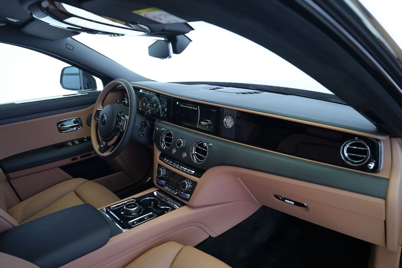 Rolls-Royce Ghost 6.75T Extended Wheelbase