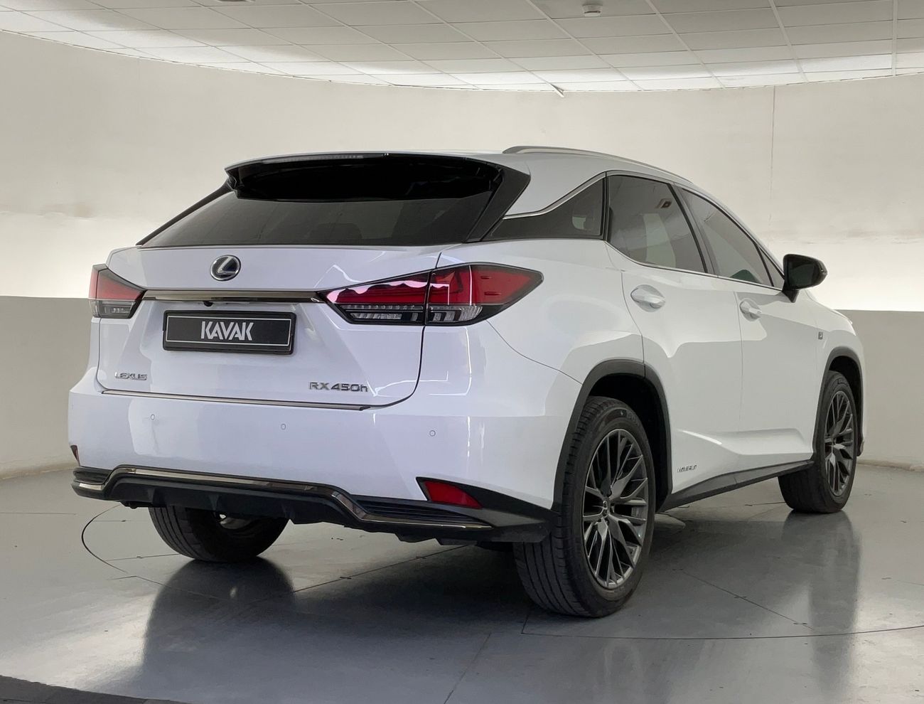 Porsche Macan T | 1 year free warranty | 0 Down Payment