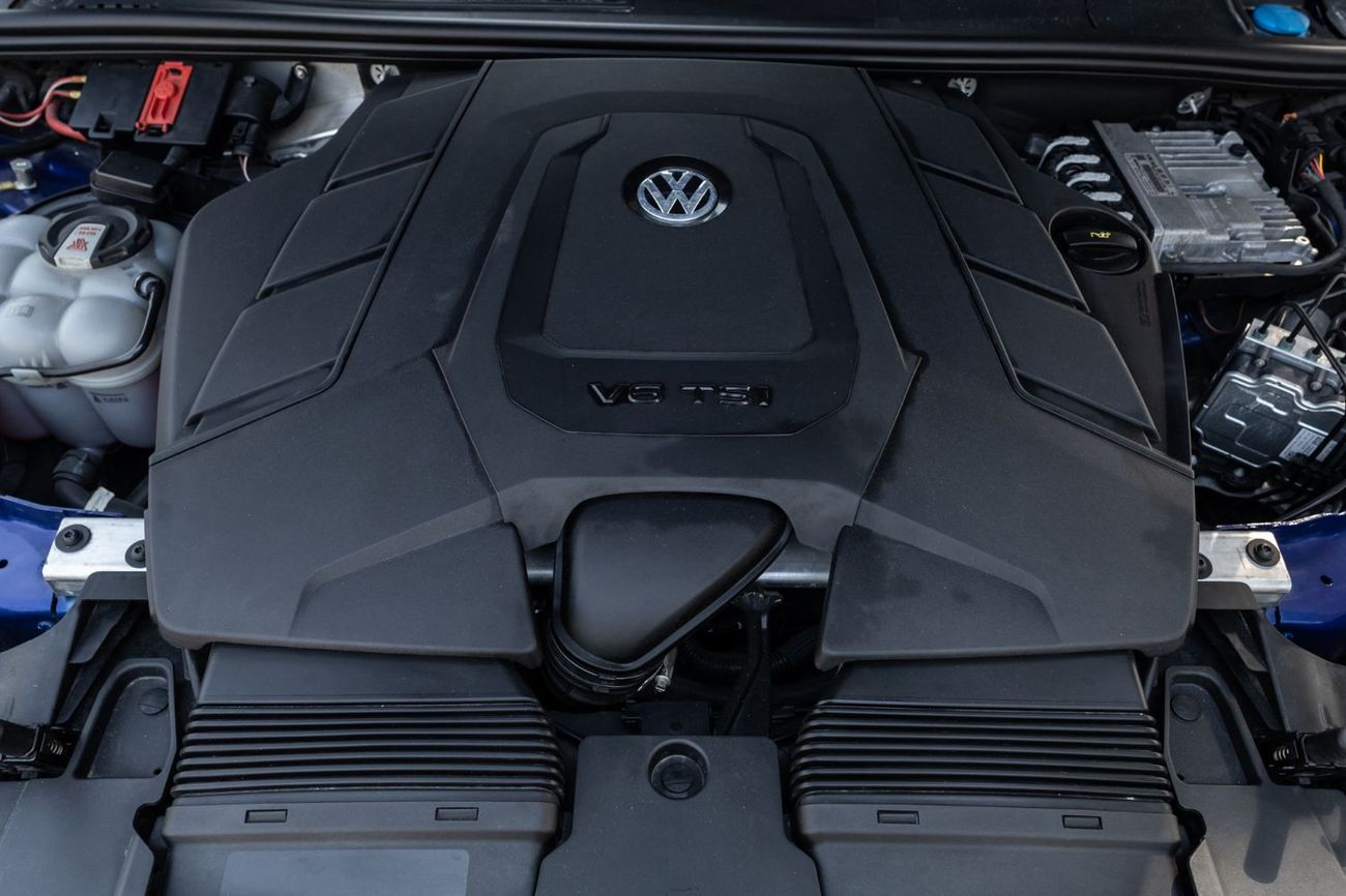 Volkswagen Touareg R-Line 3.0L AWD