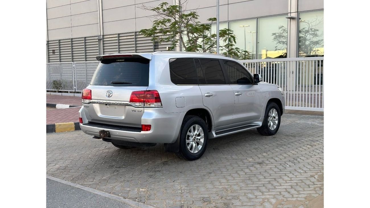 Toyota Land Cruiser EXR GCC