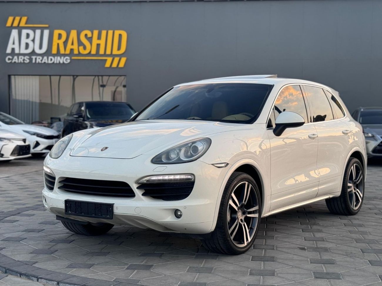 Porsche Cayenne Turbo S 4.8L (550 HP)