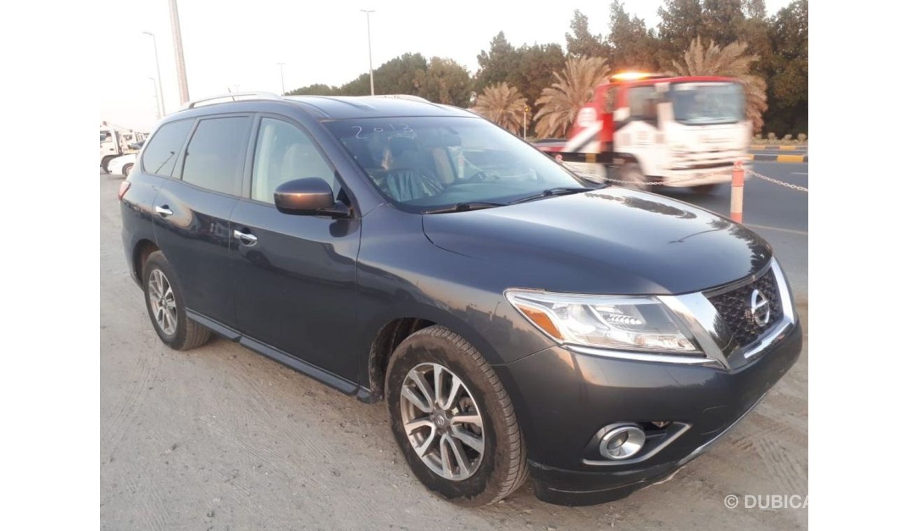 Nissan Pathfinder 2013 For Urgent Sale 4WD Passing Report from Dubai RTA