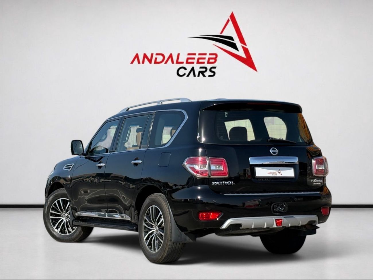 Nissan Patrol LE PLATINUM AED 2,170 P.M | 0% DOWN PAYMENT | NISSAN PATROL PLATINUM VVEL DIG | 5.6L V8 | 2015 | GCC