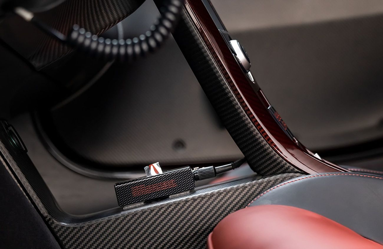 McLaren P1 3.8L V8 Twin-Turbocharged + Electric Motor