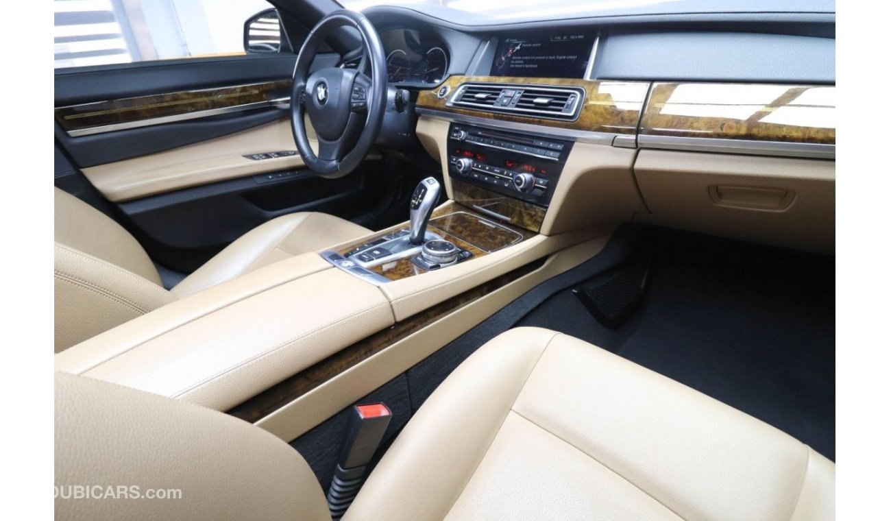 BMW 730Li RESERVED ||| BMW 730 Li 2015 GCC under Warranty with Flexible Down-Payment