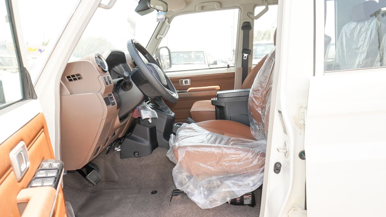 Toyota Land Cruiser 70 4.0L V6