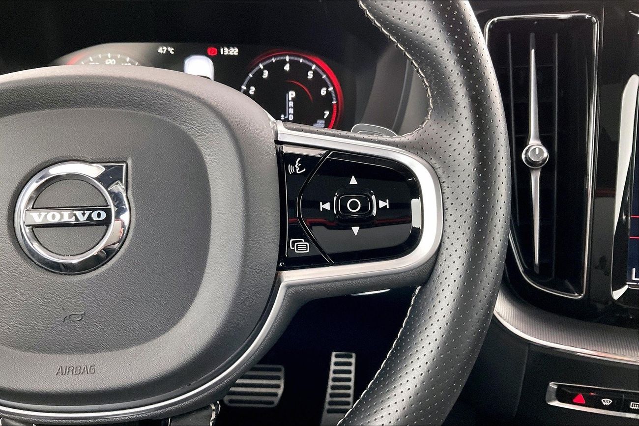 BMW 330i M Sport | 1 year free warranty | 0 Down Payment