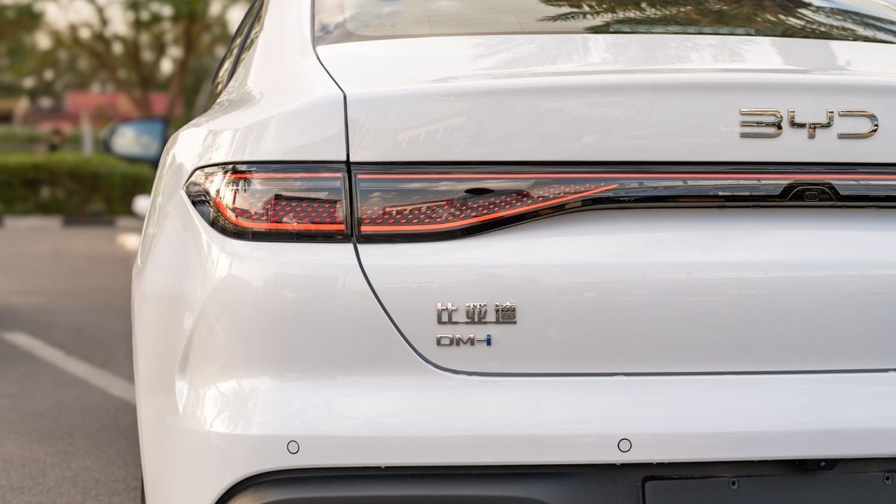 BYD Seal 05 DM-i 2025 | BYD SEAL 05 DMI SMART DRIVE 55KM LUXURY [ EXPORT ONLY ]