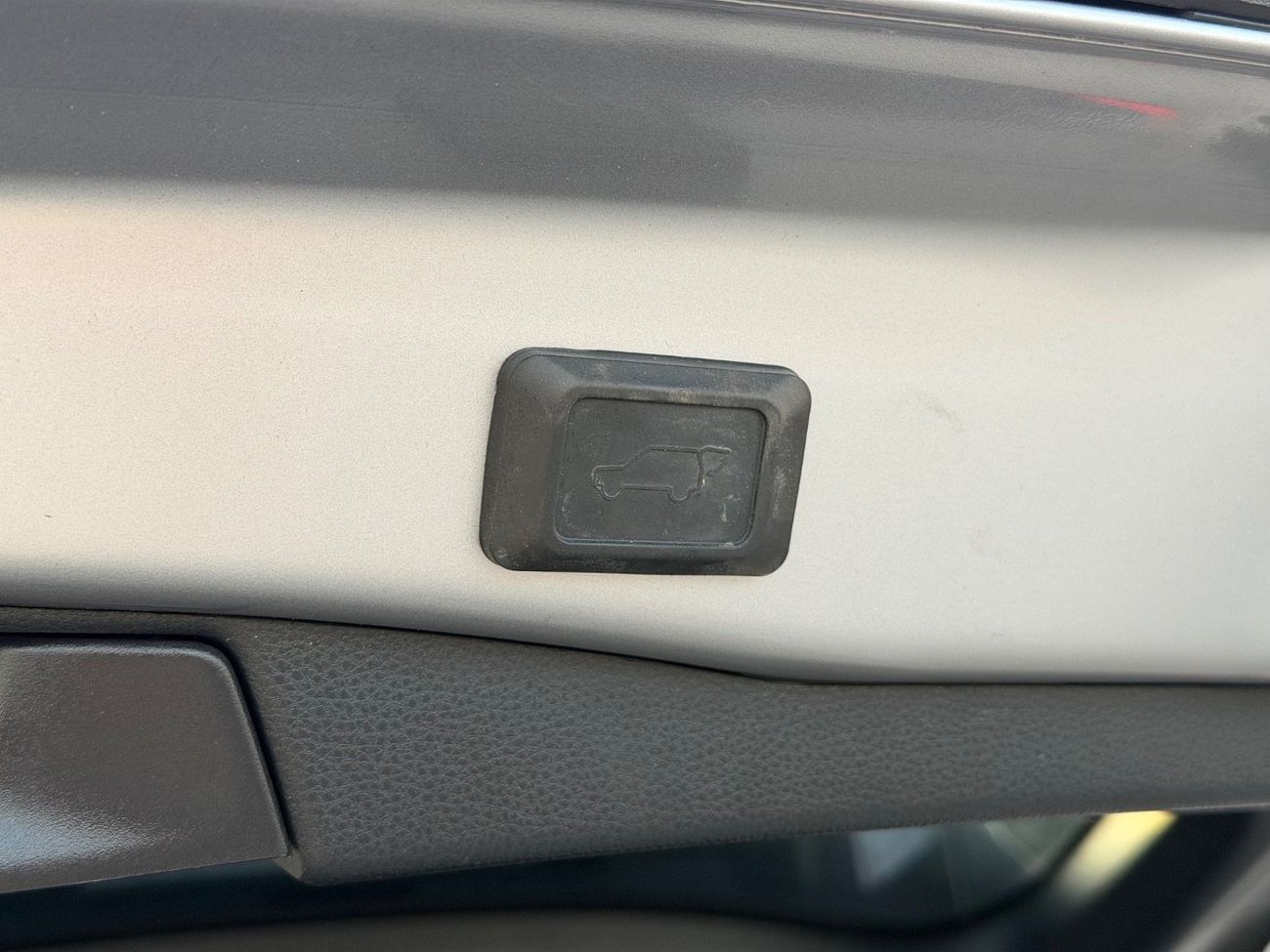 تويوتا راف ٤ 2022 TOYOTA RAV4 XLE PREMIUM FULL OPTIONS IMPORTED FROM USA