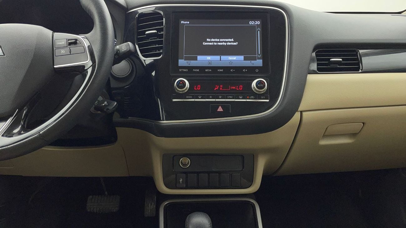 Mitsubishi Outlander 516992.4L 2022 | 0 DP | 810/Month | 30 Day Return | Service History