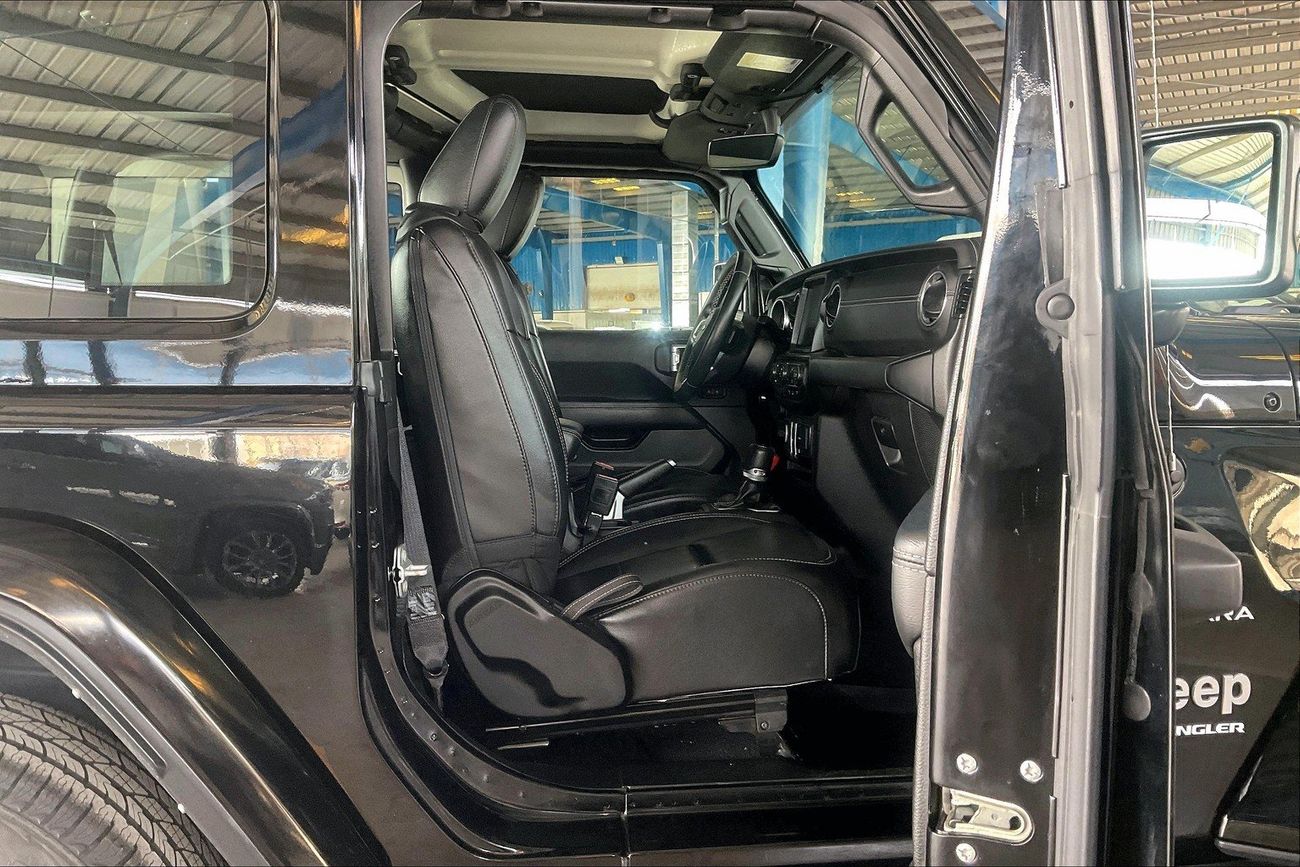 جيب رانجلر Sahara Plus | شامل الضمان | 0 ﺪﻔﻋﺓ ﺃﻮﻟﻯ