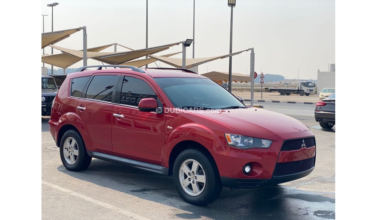 Mitsubishi Outlander GLS MITSUBISHI OUTLANDER GCC 2012 4WD