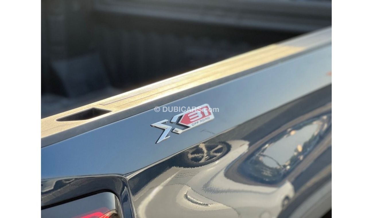 GMC Sierra Elevation GMC Sierra RlevAtion 2021 GCC Under Warranty