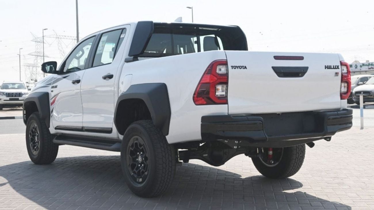 تويوتا هيلوكس 2024 Toyota Hilux GR Sport 4.0L Petrol